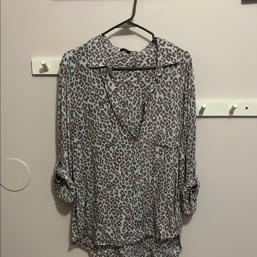 Velvet Heart Leopard Print Button Down Shirt - Gray and Pink
